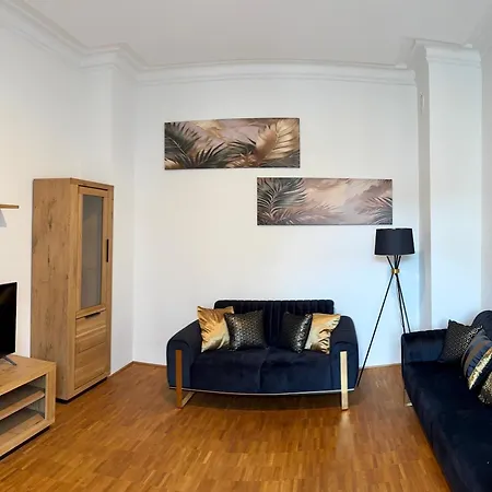 Boutique Limonia - Historic Heart Of Apartament *