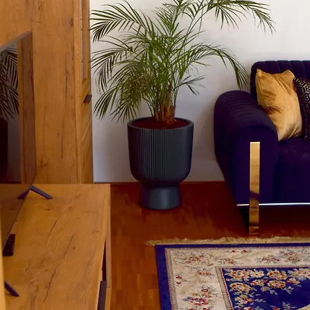 Boutique Limonia - Historic Heart Of